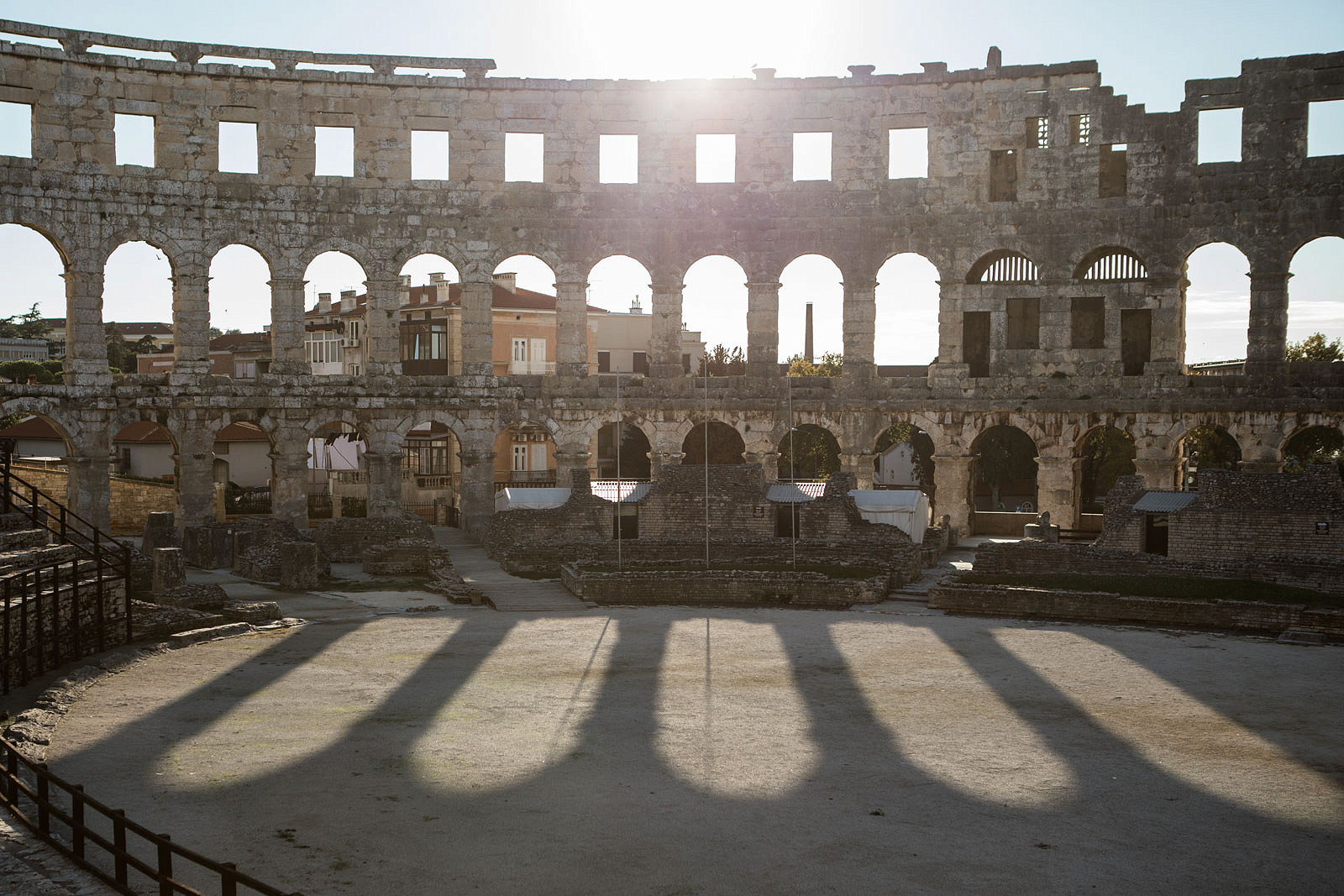 Visiting Pula - a Day Trip From Rovinj and Exploring the Roman Ruins